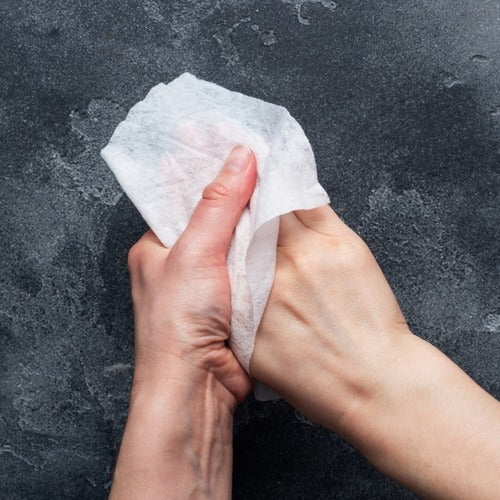 PDI Antimicrobial Alcohol Gel Hand Wipes Sani-Hands® ALC 6 X 7 1/2 Inch Unscented Canister, 135EA/CN 12CN/CS