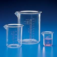 Medegen Tri-Pour Beakers, MDG PB5935-400